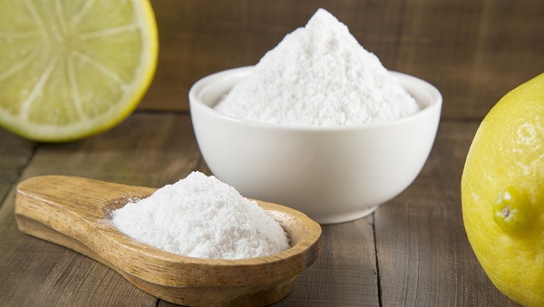 Limpiar con bicarbonato y zumo de limón